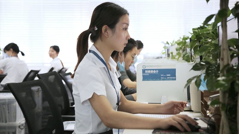 注册公司代办：2025年中小企业必知流程与要点